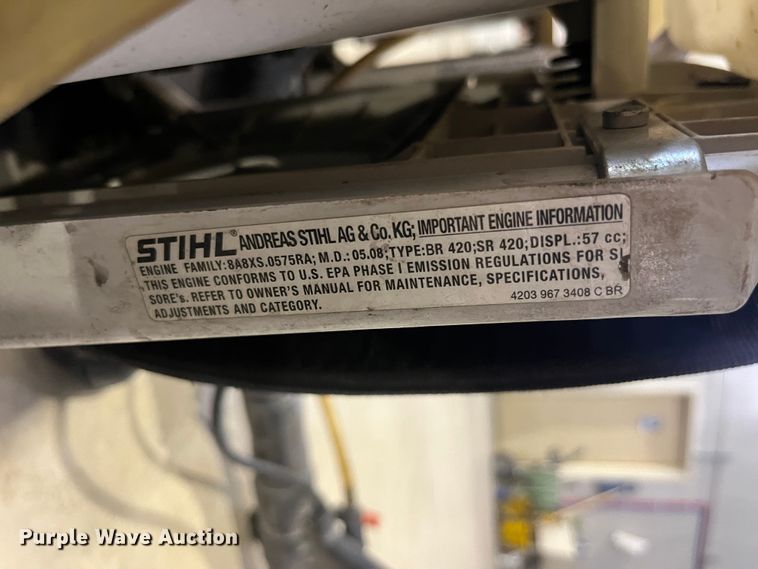 image for item LA9808 (5) leaf blowers