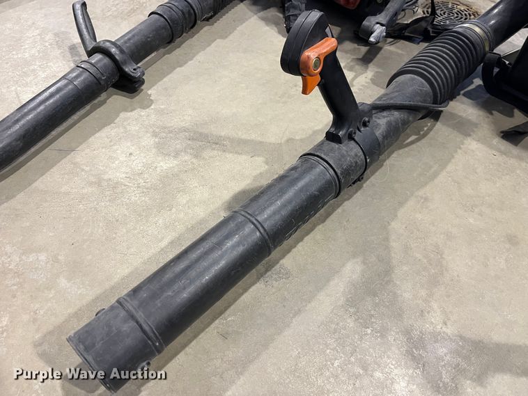 image for item LA9808 (5) leaf blowers