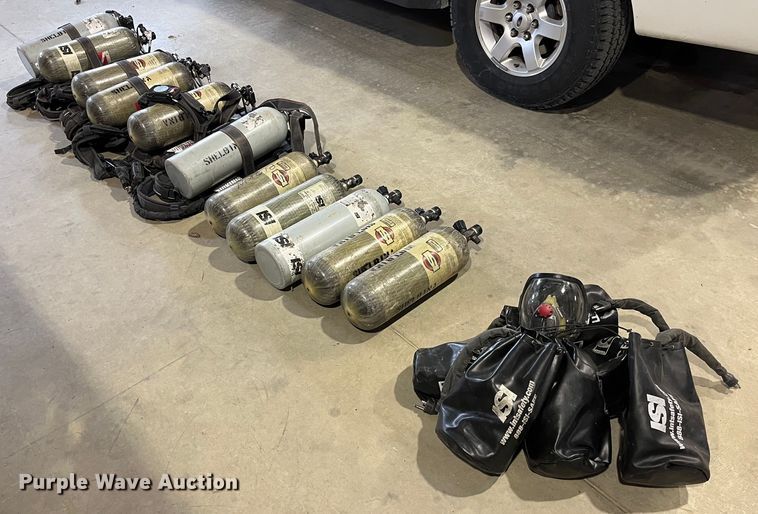 image for item LA9809 Rescue equipment