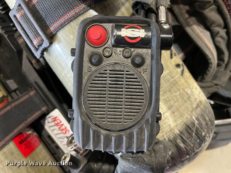 image for item LA9809 Rescue equipment