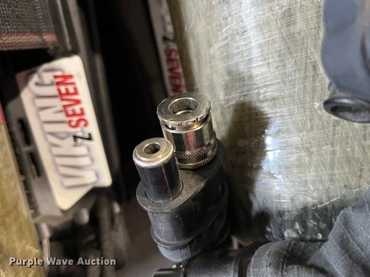 image for item LA9809 Rescue equipment