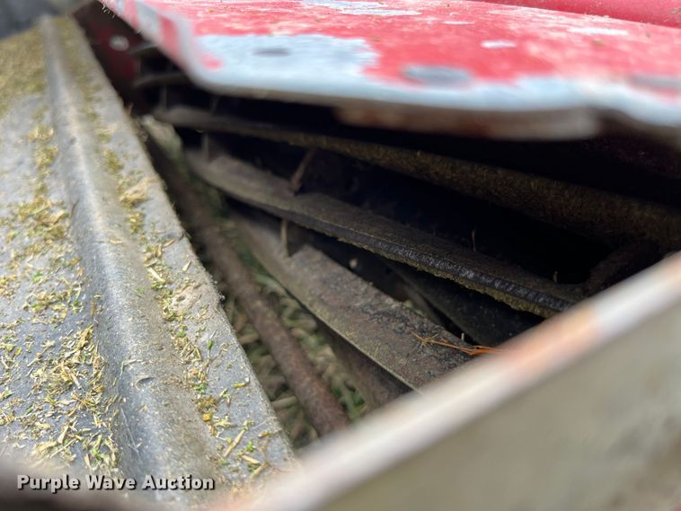 image for item LA9811 Toro Greensmaster 3250D  reel mower