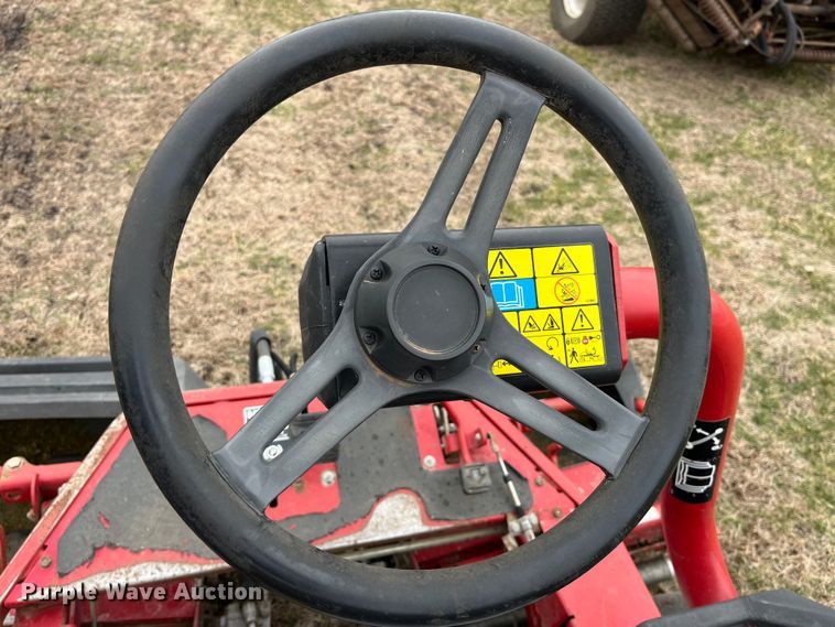 image for item LA9811 Toro Greensmaster 3250D  reel mower