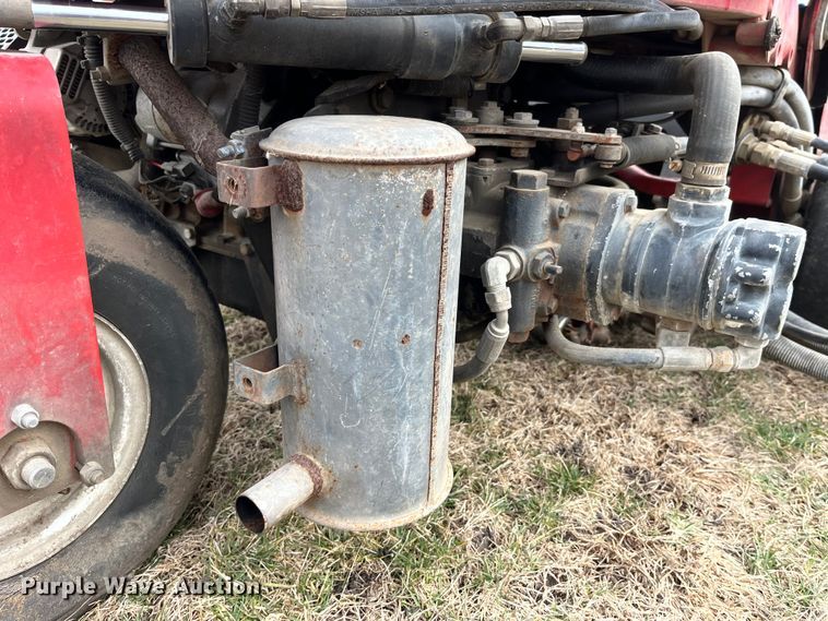 image for item LA9811 Toro Greensmaster 3250D  reel mower