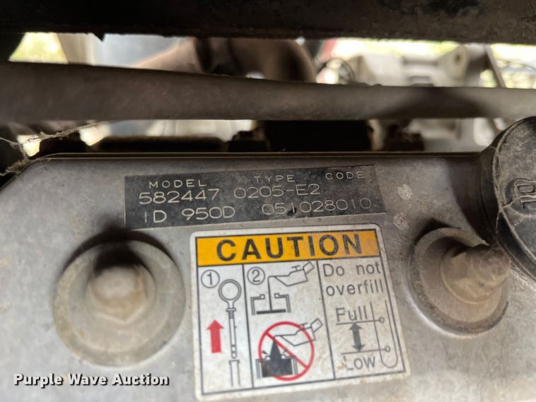 image for item LA9811 Toro Greensmaster 3250D  reel mower