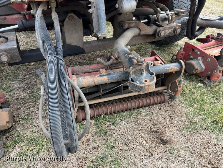 image for item LA9812 Toro Reelmaster 5500D  reel mower