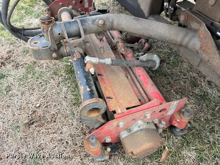 image for item LA9812 Toro Reelmaster 5500D  reel mower