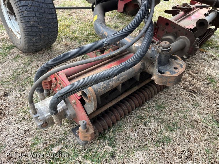 image for item LA9812 Toro Reelmaster 5500D  reel mower