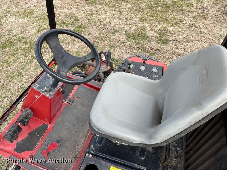 image for item LA9812 Toro Reelmaster 5500D  reel mower