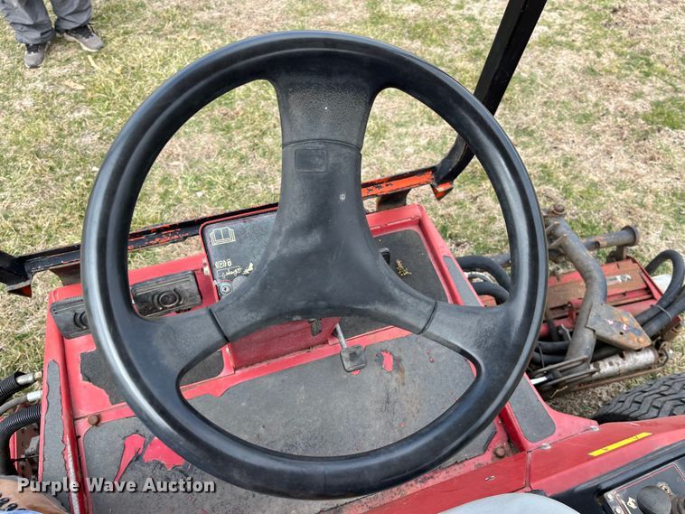 image for item LA9812 Toro Reelmaster 5500D  reel mower