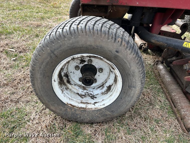 image for item LA9812 Toro Reelmaster 5500D  reel mower