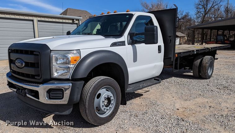 image for item LF9586 2014 Ford F550 Super Duty  flatbed truck