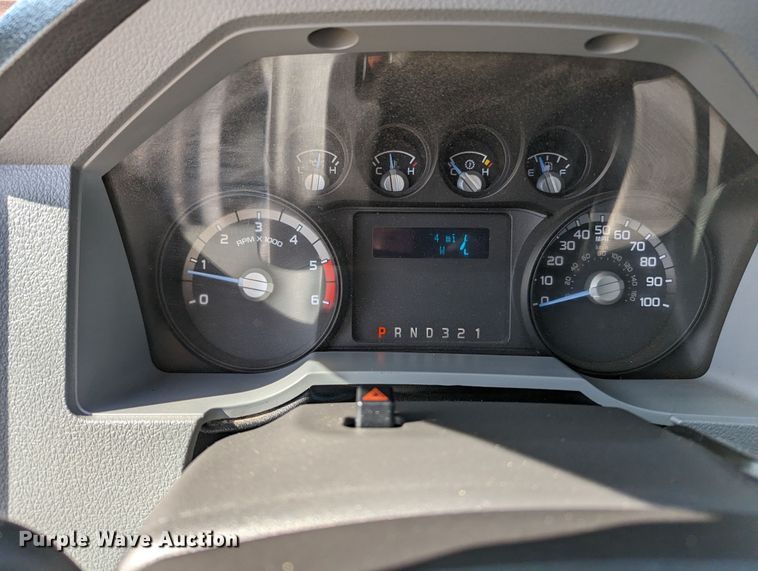 image for item LF9586 2014 Ford F550 Super Duty  flatbed truck