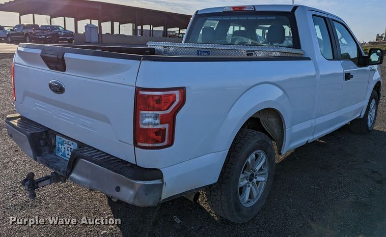 image for item LF9610 2018 Ford F150  SuperCab pickup truck