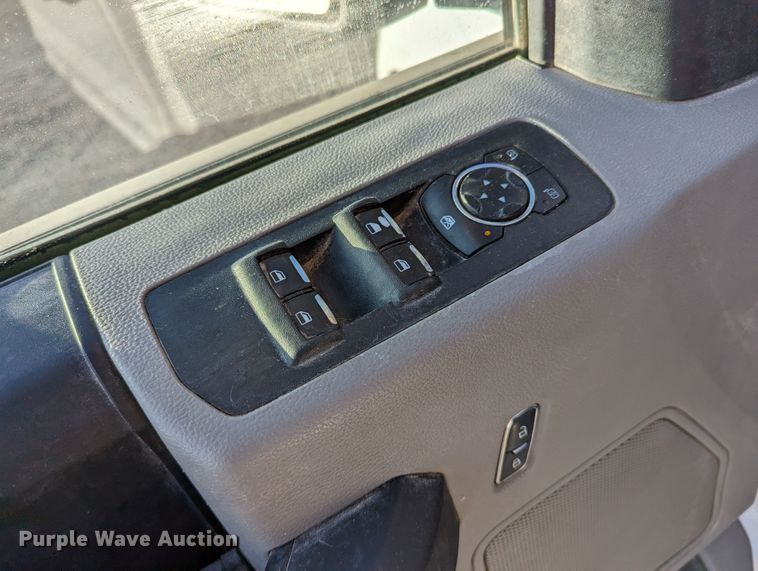 image for item LF9610 2018 Ford F150  SuperCab pickup truck