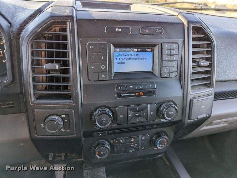 image for item LF9610 2018 Ford F150  SuperCab pickup truck