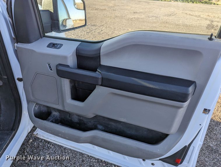 image for item LF9610 2018 Ford F150  SuperCab pickup truck