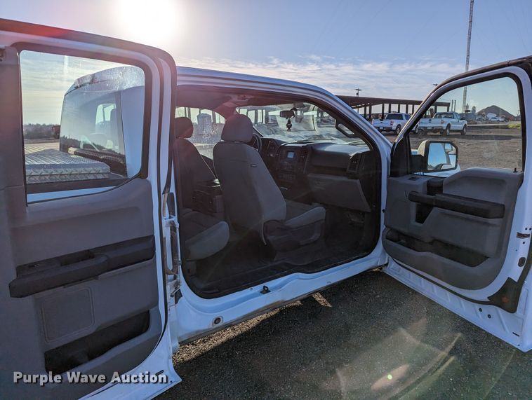 image for item LF9610 2018 Ford F150  SuperCab pickup truck