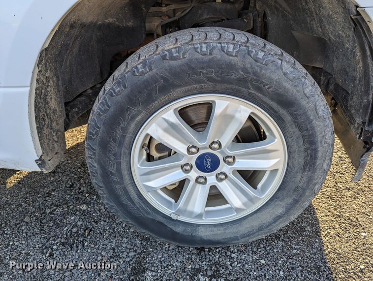 image for item LF9610 2018 Ford F150  SuperCab pickup truck