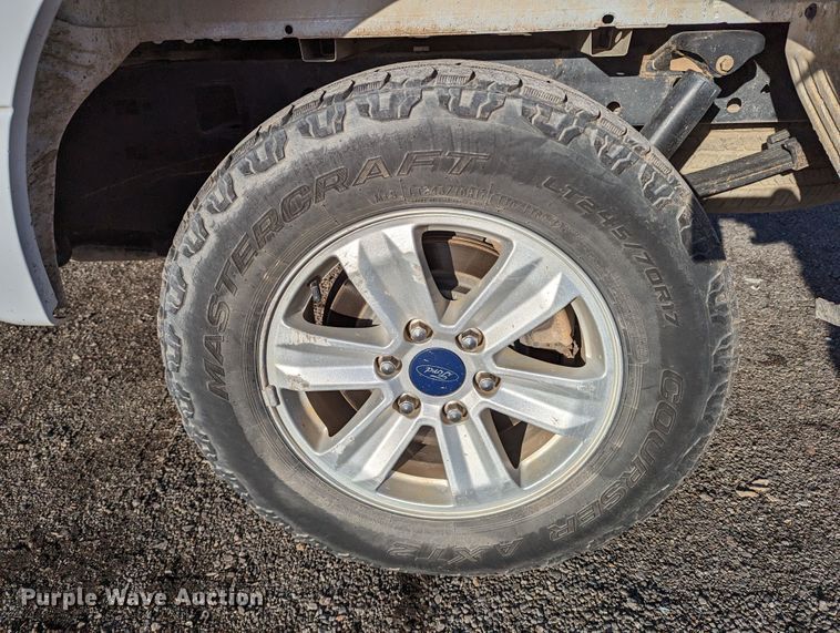 image for item LF9610 2018 Ford F150  SuperCab pickup truck