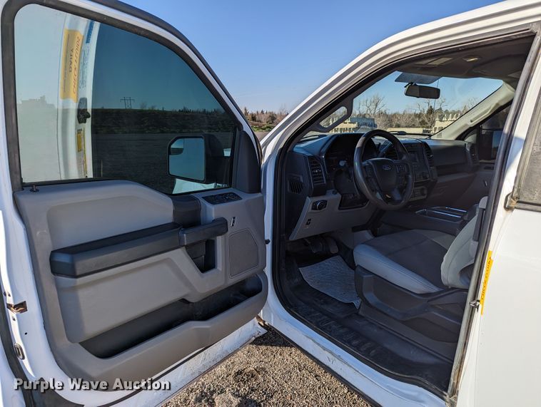 image for item LF9611 2018 Ford F150  SuperCab pickup truck