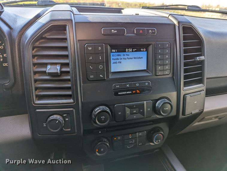 image for item LF9611 2018 Ford F150  SuperCab pickup truck