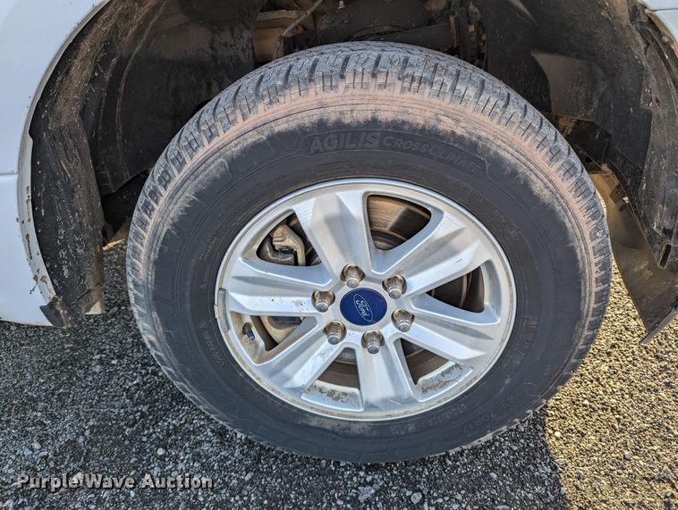 image for item LF9611 2018 Ford F150  SuperCab pickup truck