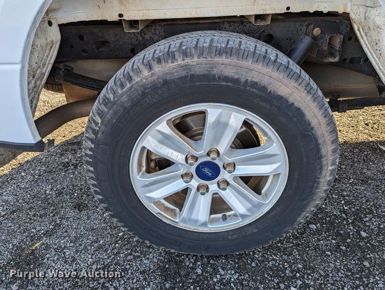 image for item LF9611 2018 Ford F150  SuperCab pickup truck