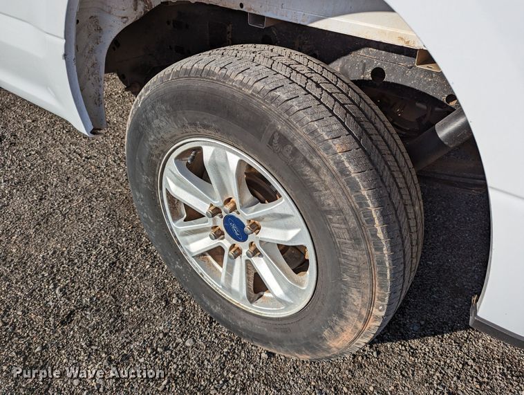 image for item LF9611 2018 Ford F150  SuperCab pickup truck