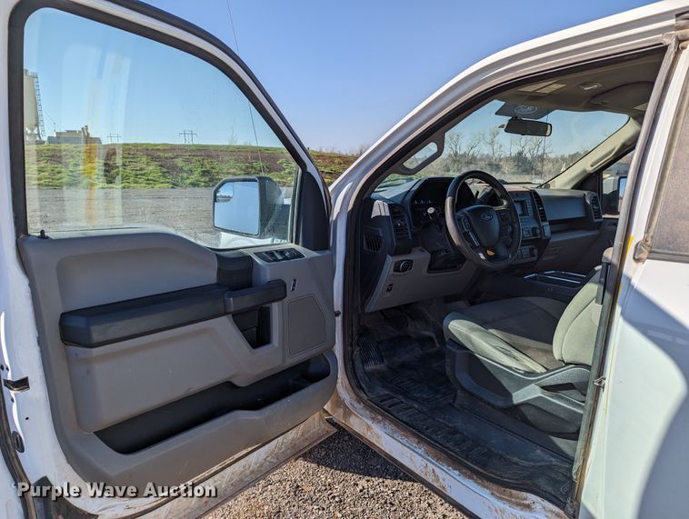 image for item LF9612 2018 Ford F150  SuperCab pickup truck