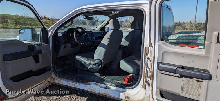 image for item LF9612 2018 Ford F150  SuperCab pickup truck