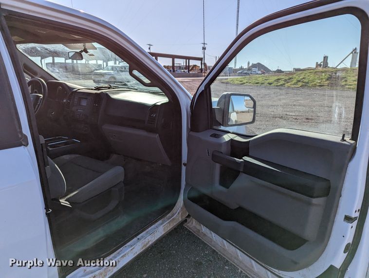 image for item LF9612 2018 Ford F150  SuperCab pickup truck