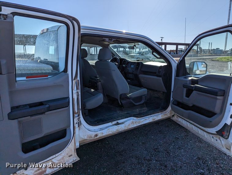 image for item LF9612 2018 Ford F150  SuperCab pickup truck