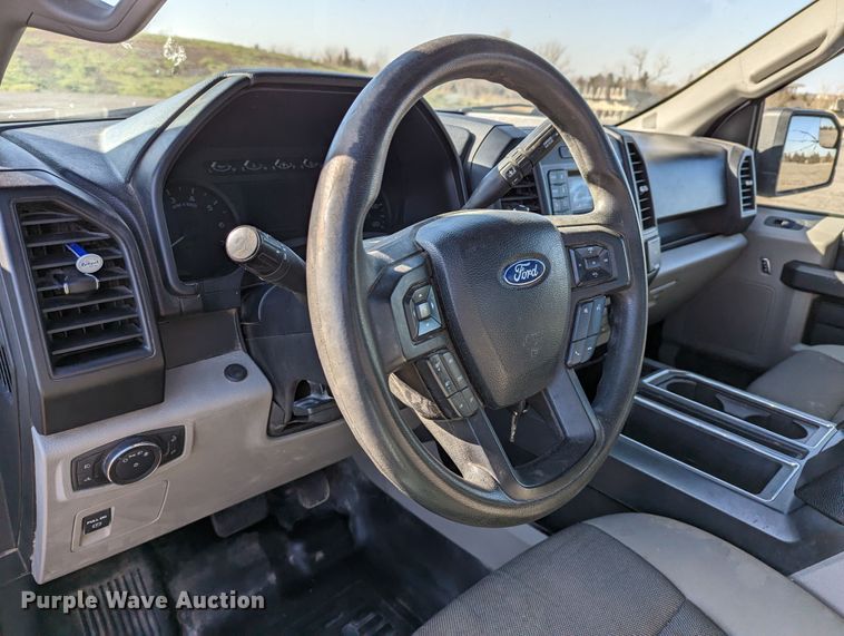 image for item LF9613 2018 Ford F150  SuperCab pickup truck