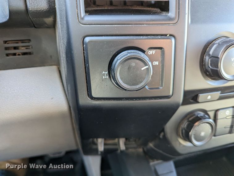 image for item LF9613 2018 Ford F150  SuperCab pickup truck