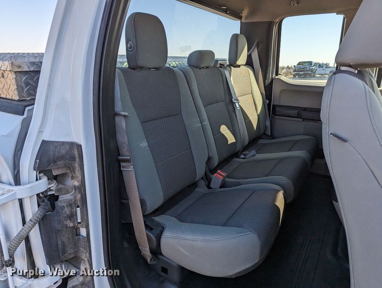 image for item LF9613 2018 Ford F150  SuperCab pickup truck