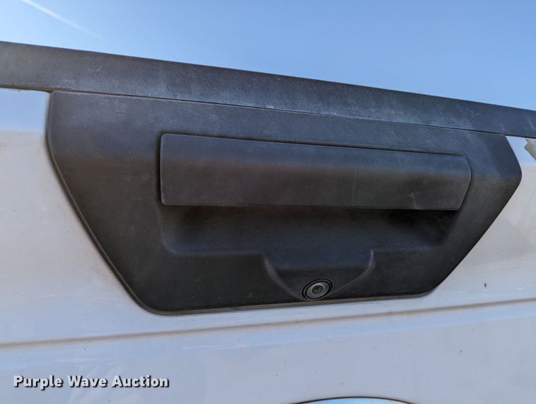 image for item LF9613 2018 Ford F150  SuperCab pickup truck