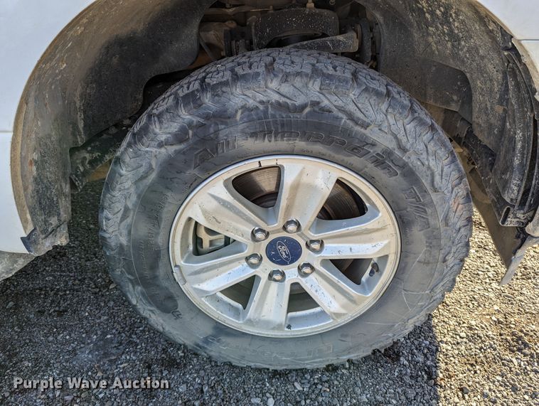 image for item LF9613 2018 Ford F150  SuperCab pickup truck