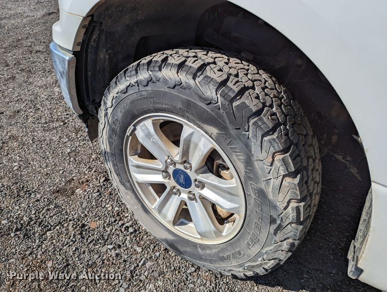 image for item LF9613 2018 Ford F150  SuperCab pickup truck