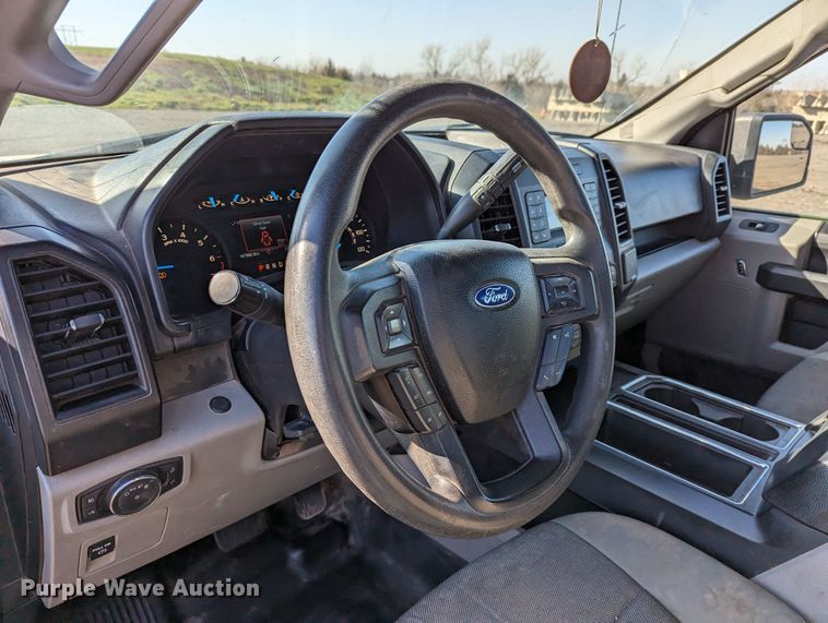 image for item LF9614 2018 Ford F150  SuperCab pickup truck