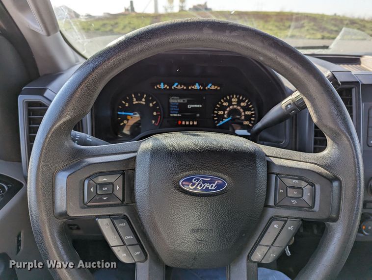 image for item LF9614 2018 Ford F150  SuperCab pickup truck