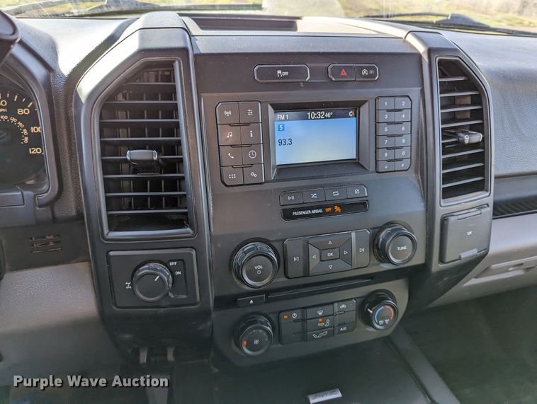 image for item LF9614 2018 Ford F150  SuperCab pickup truck