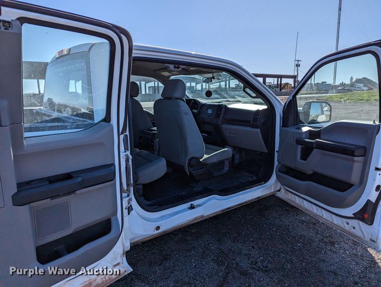 image for item LF9614 2018 Ford F150  SuperCab pickup truck