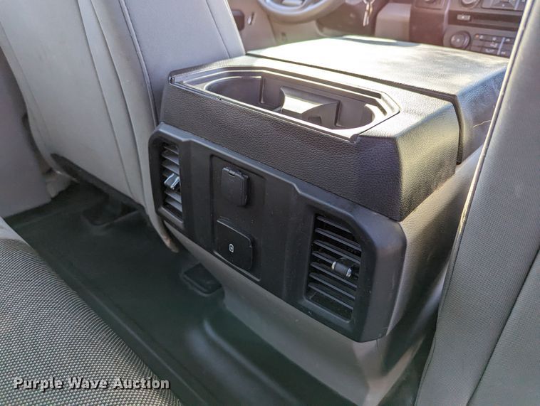 image for item LF9614 2018 Ford F150  SuperCab pickup truck