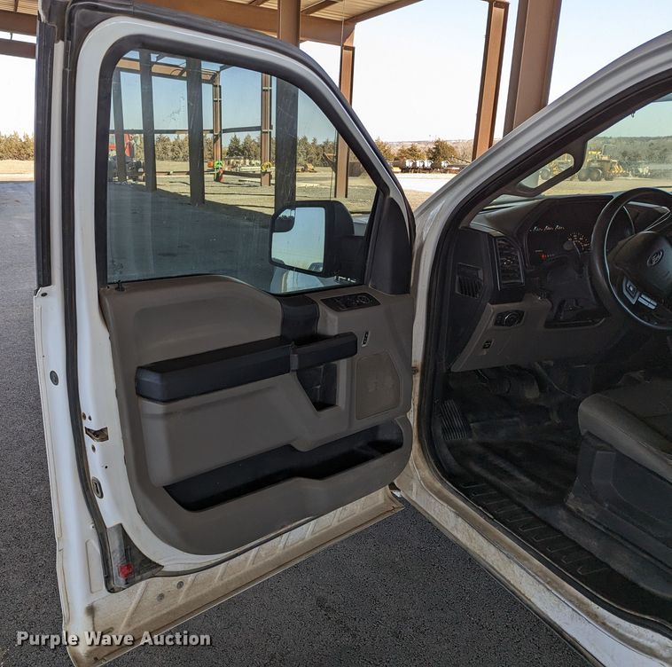 image for item LF9617 2018 Ford F150  SuperCab pickup truck