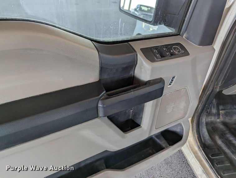 image for item LF9617 2018 Ford F150  SuperCab pickup truck