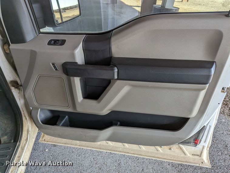 image for item LF9617 2018 Ford F150  SuperCab pickup truck