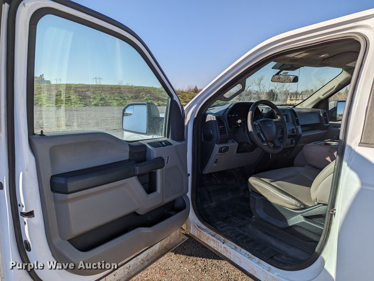 image for item LF9618 2018 Ford F150  pickup truck