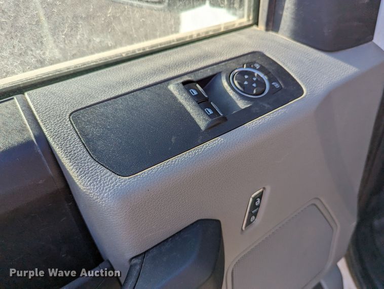 image for item LF9618 2018 Ford F150  pickup truck