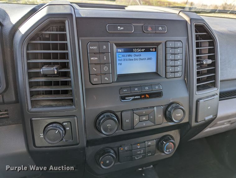 image for item LF9618 2018 Ford F150  pickup truck